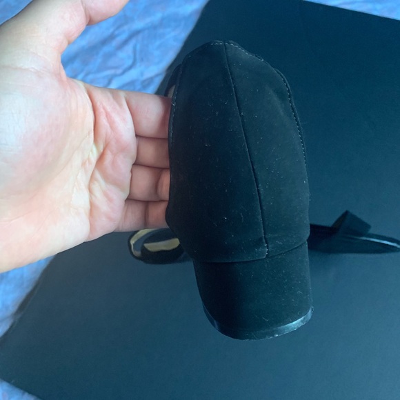 Sandals size 8 1/2 - Picture 2 of 8